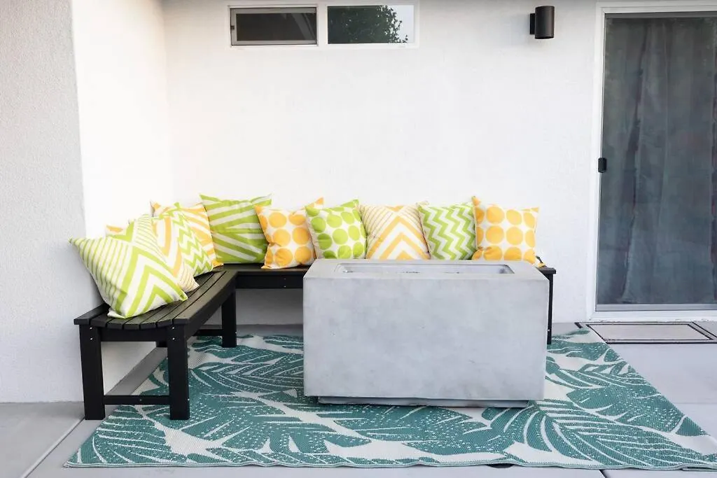 팜 스프링스 Casa Palmina An Mcm Oasis 빌라
